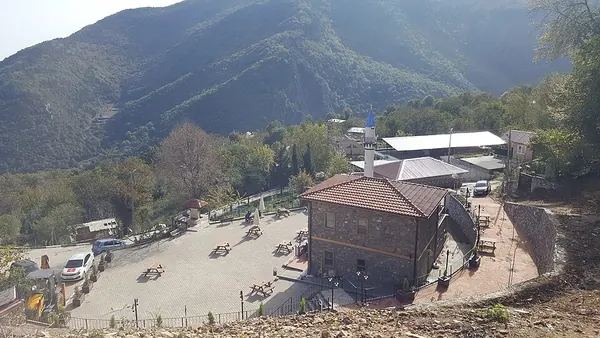 Portada de Çalıkuşu