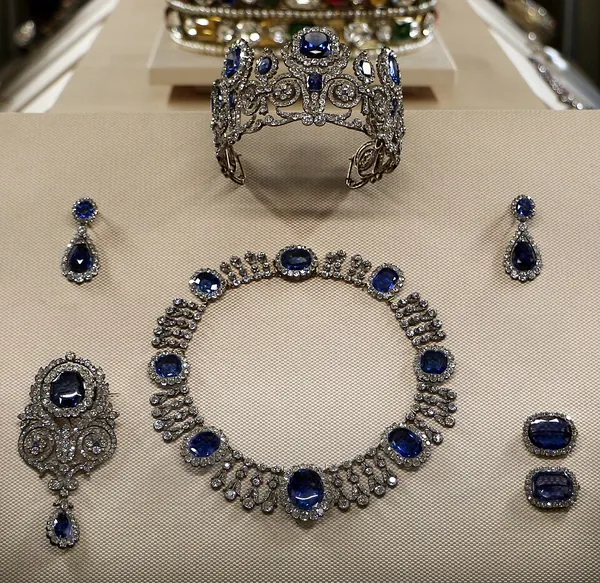 Portada de Las Joyas