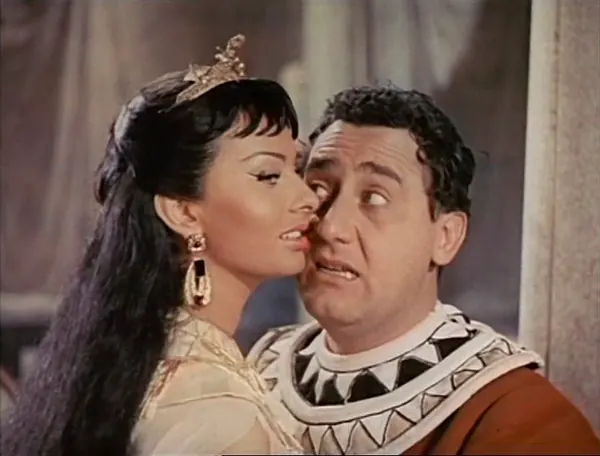 Portada de Noches de Cleopatra
