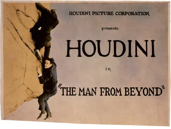 Capa de The Man from Beyond