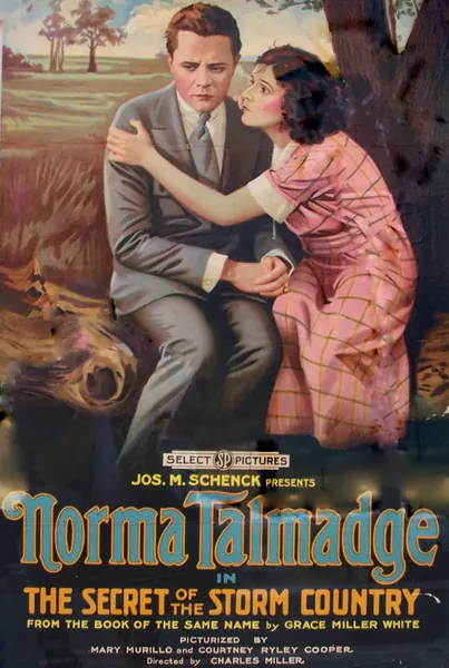 Capa de The Secret of the Storm Country